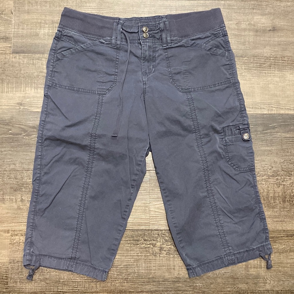 Sonoma life+style gray cargo khaki capris
